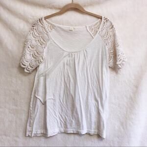 E White Crochet Short Sleeves Top